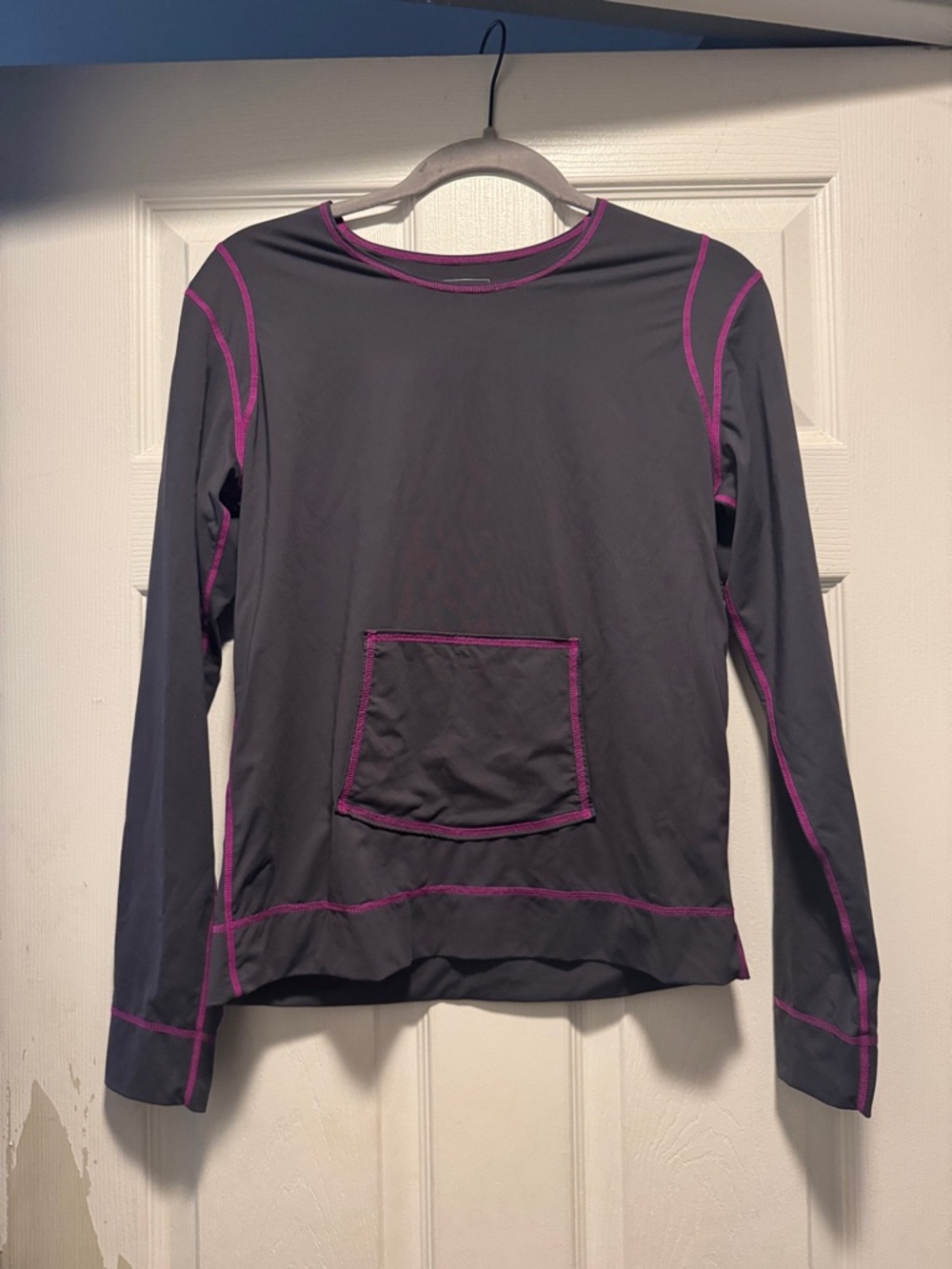 Athleta Long Sleeve Tee in Charcoal with Magenta Stitching